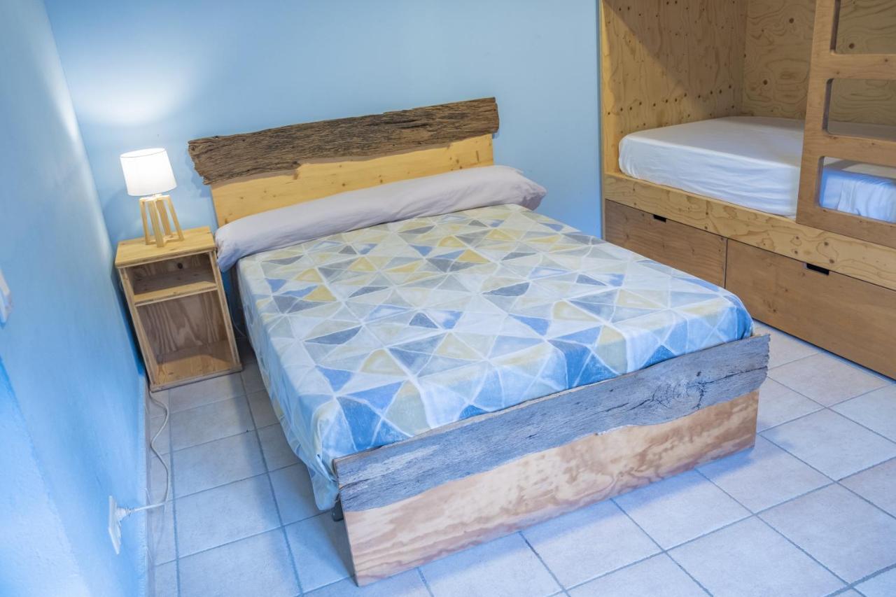 La Rectoria D'Albanya Hostel ภายนอก รูปภาพ
